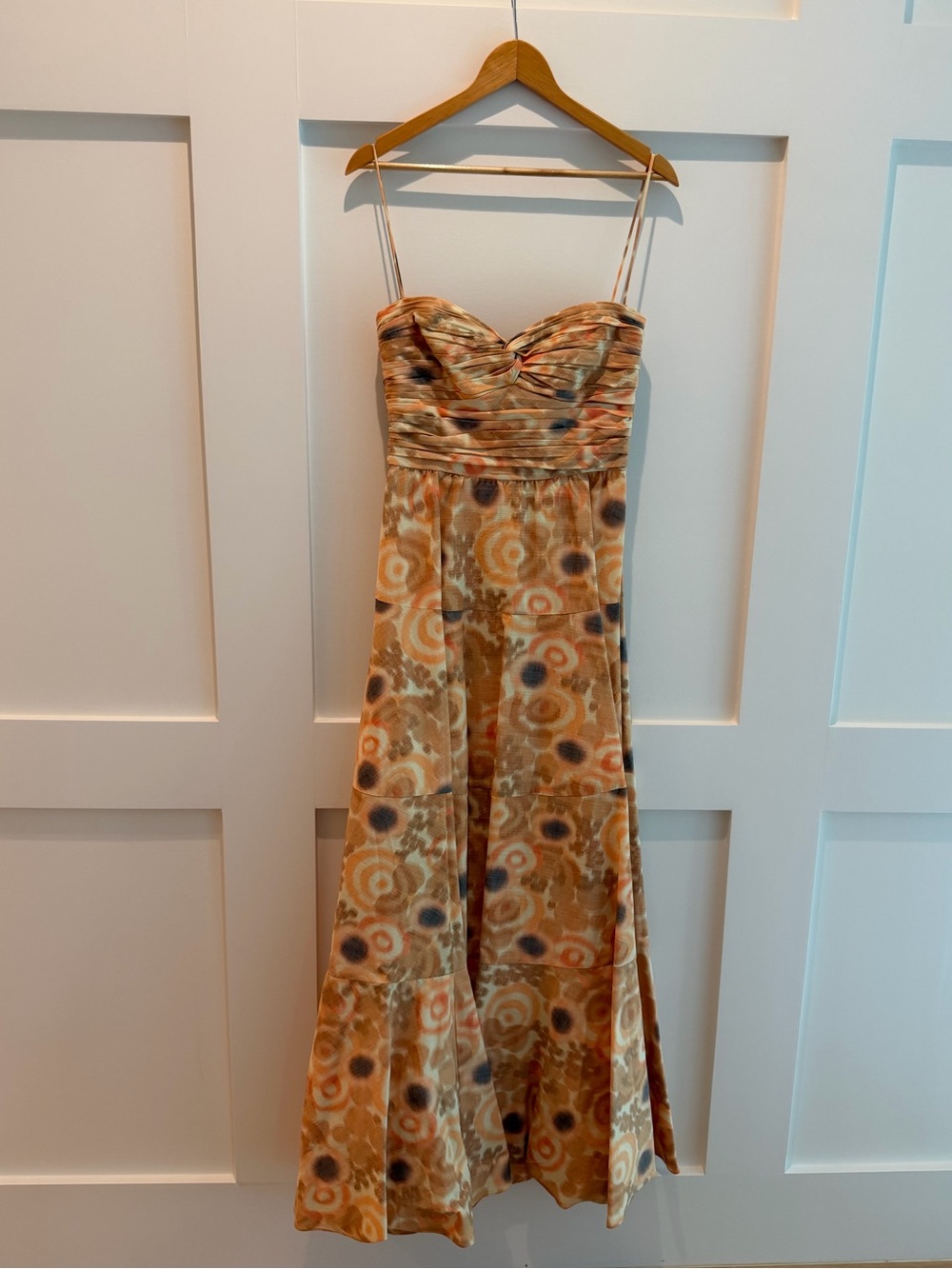 Stunning Alexis Imilia Floral Print Maxi Gown - size medium, worn once - Picture 5 of 16